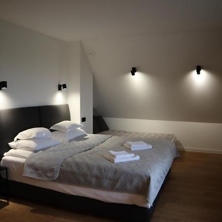 Fratole Villa Nielisz Bagian luar foto