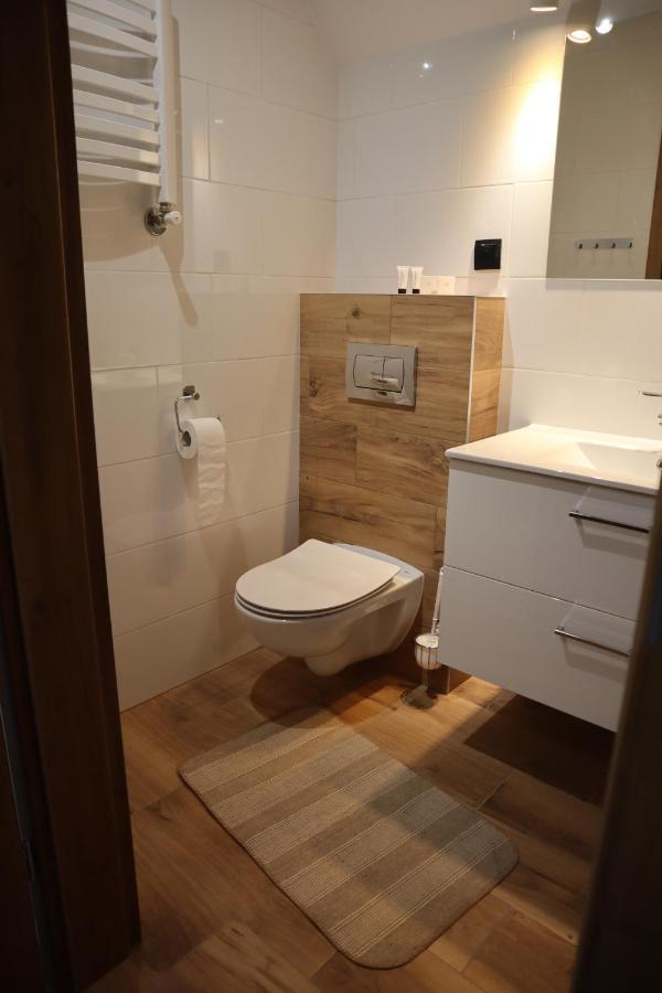 Fratole Villa Nielisz Bagian luar foto