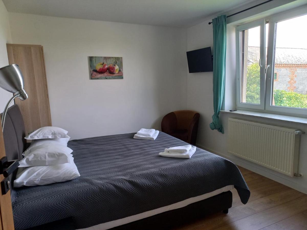 Fratole Villa Nielisz Bagian luar foto