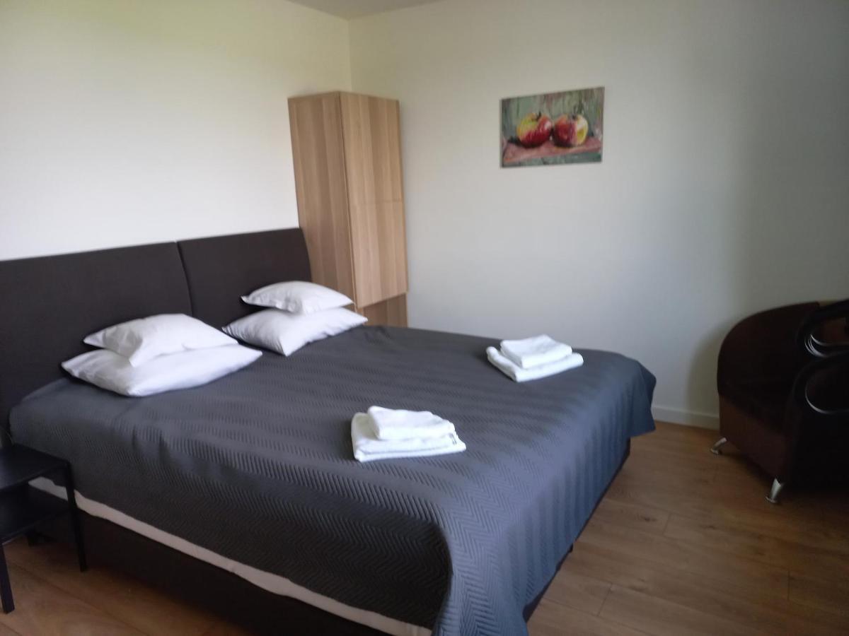 Fratole Villa Nielisz Bagian luar foto